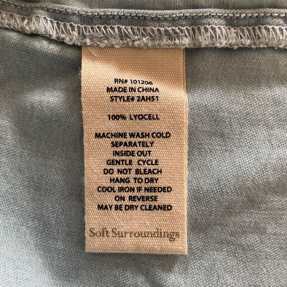 Soft Surroundings Washed Tencel Crossover Tunic Shirt M Light Wash Denim Blue - Picture 10 of 10